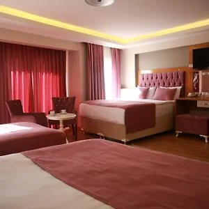 تحقق من التوفر